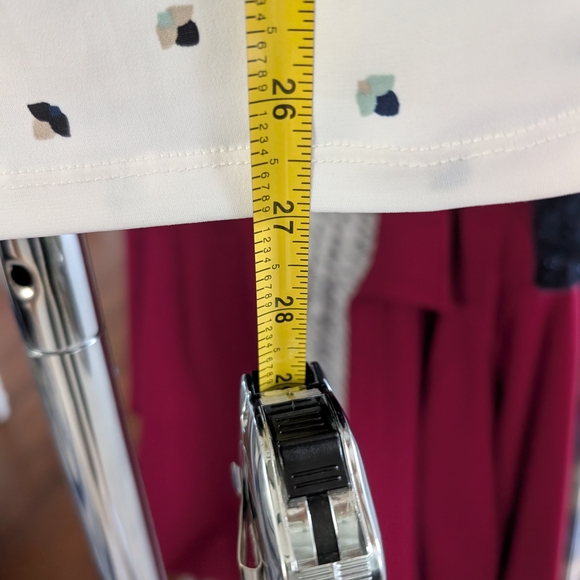 White Polka Dot Sleeveless Top - Picture 7 of 7